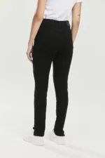 a25i0205-black-estatico-4-b6306b2a6c4dd64dee17480217563635-1024-1024